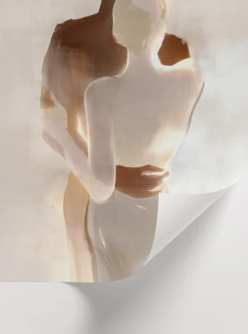 Kahve ve krem tonlarında soyut aşk konseptli poster