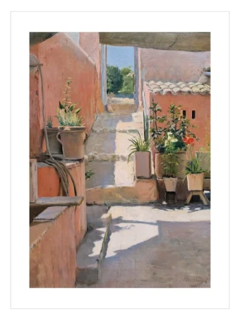 Tarihi bir İspanyol iç avlusunda güneşin vurduğu saksı bitkilerini gösteren empresyonist manzara posteri.
